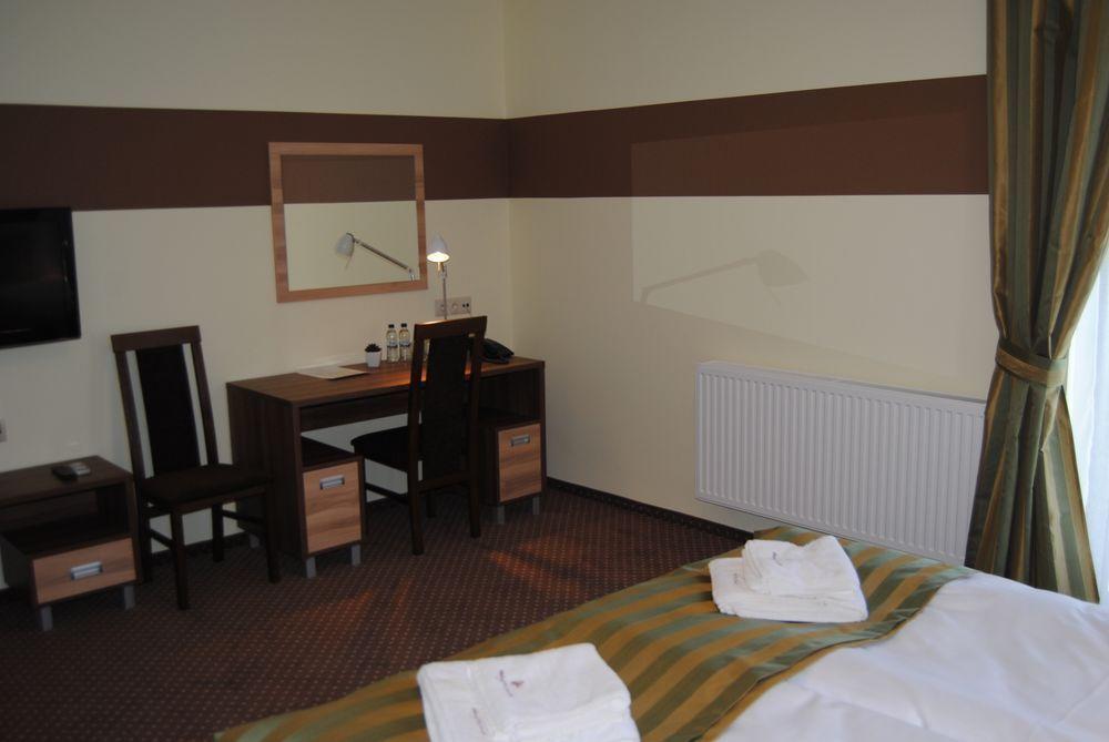 Hotel Magnolia Тичи Стая снимка